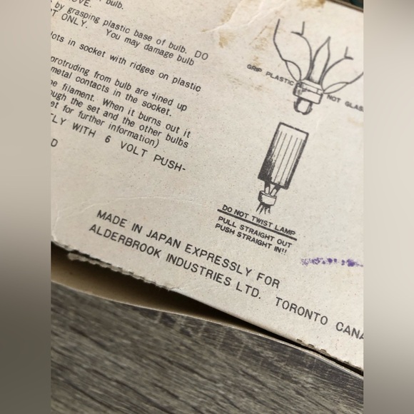 Vtg Carillon 20 Miniature Push-In Lights - Picture 15 of 15